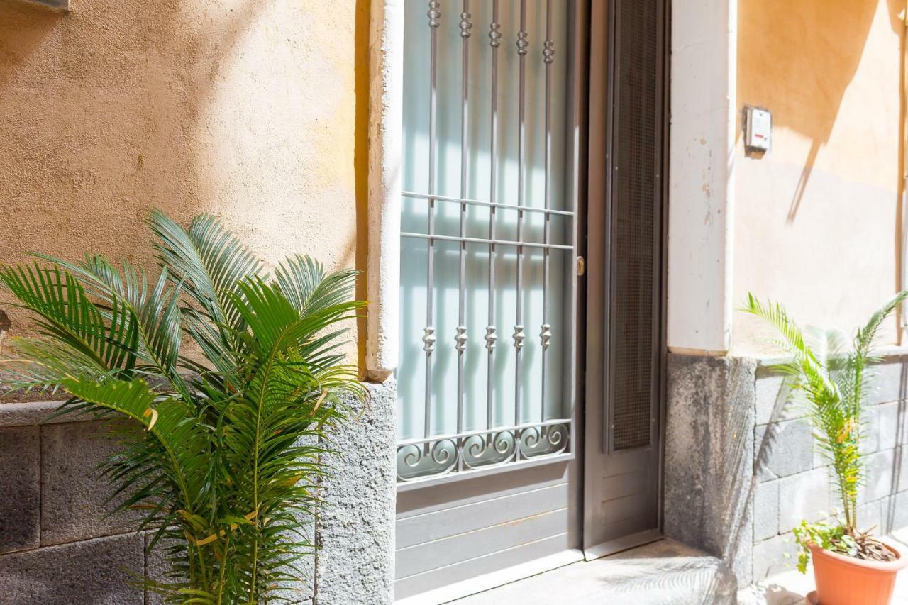 Apartament Ciraulo Catania Centro Storico Exterior photo